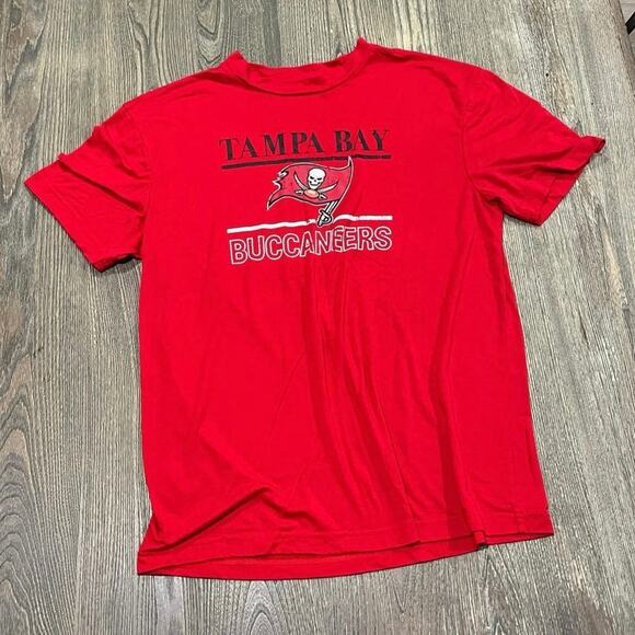 Mens Tampa Bay Buccaneers Graphic T-Shirt Short Sleeve Crewneck Red Size XL - Picture 1 of 4